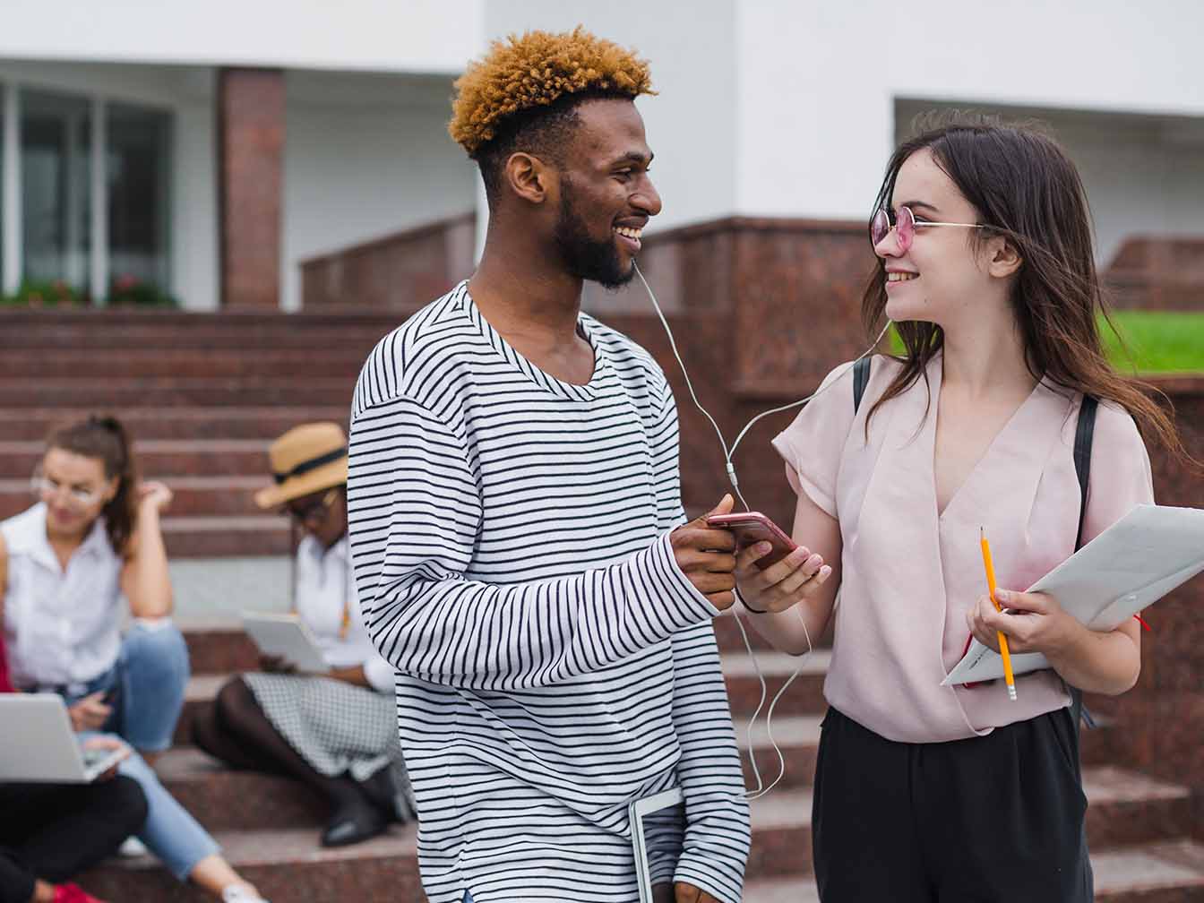 homepage-who-we-arer